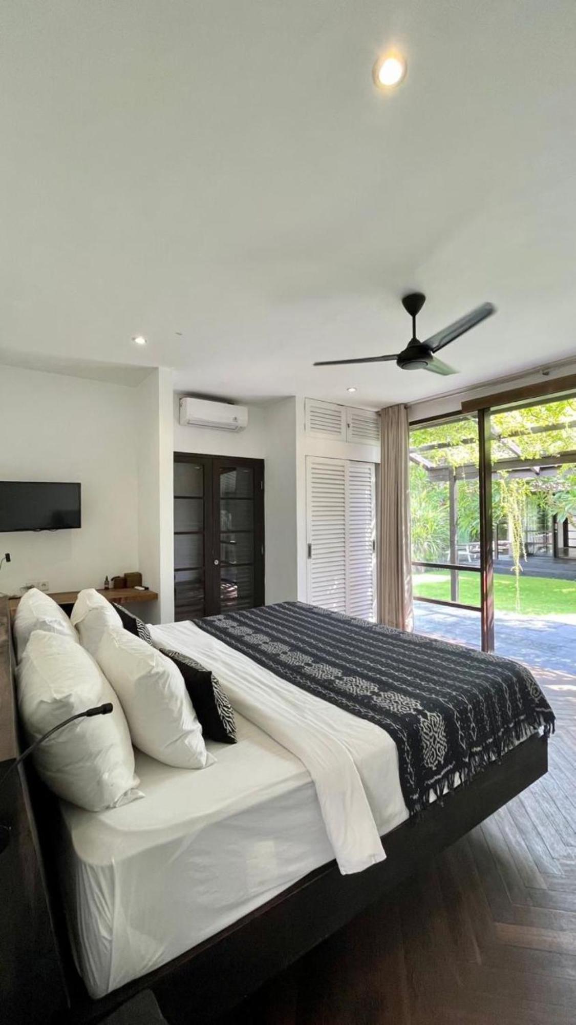 Holiday Beautiful Villa 4 Bedroom Garden View Canggu Dış mekan fotoğraf